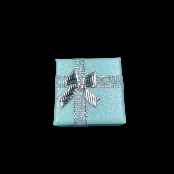 Lia Sophia Mother Of Pearl Ring Silver Tone Crystal Accent Modern Minimalist Chi - Picture 9 of 9